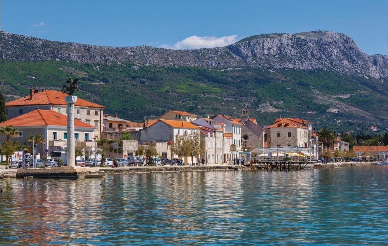 Lovely Apartment In Kastel Stari With Wifi Kastela Luaran gambar